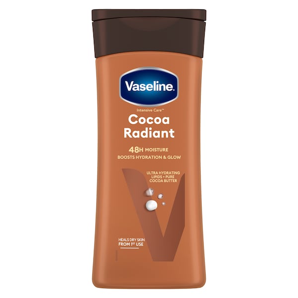 VASELINE® INTENSIVE CARE™ COCOA RADIANT™ LOTION